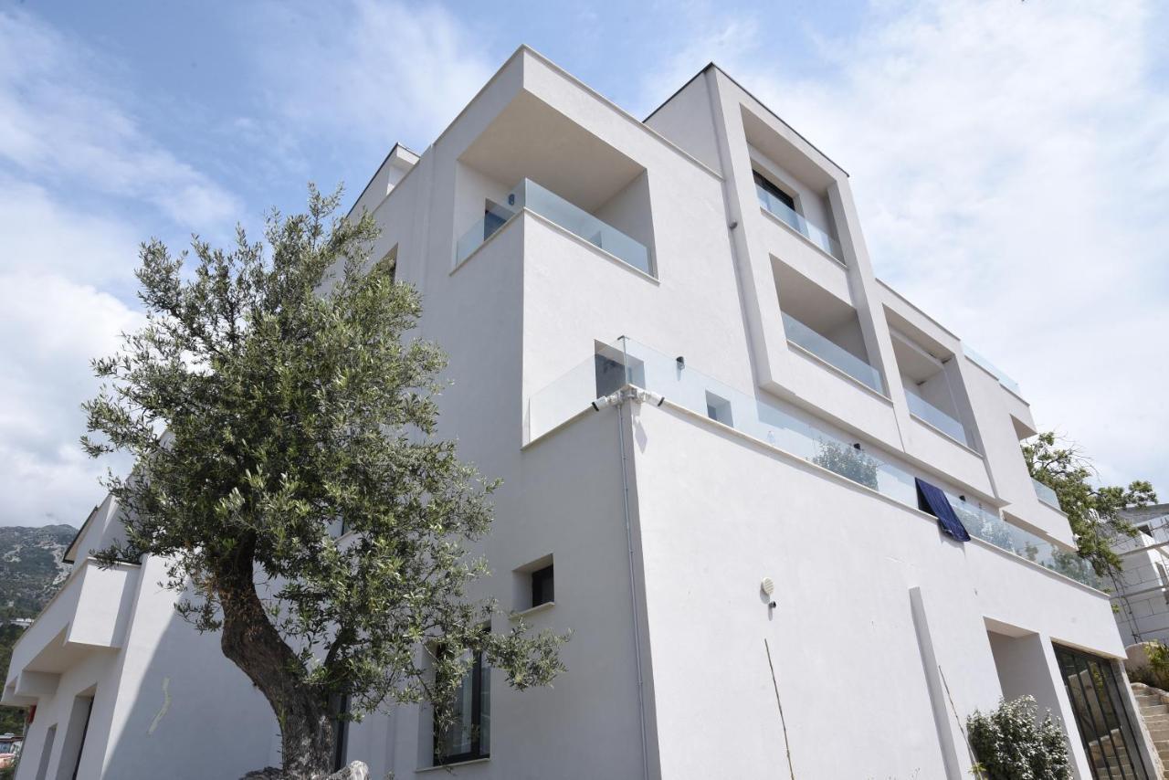 Gogo'S Boutique Hotel Dhermi Exterior photo