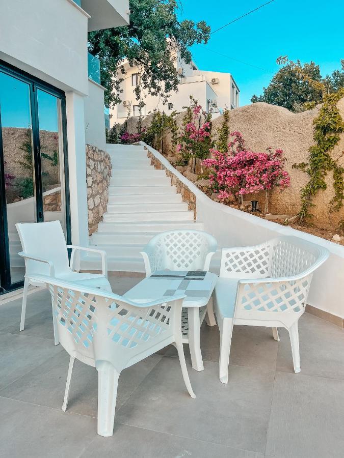 Gogo'S Boutique Hotel Dhermi Exterior photo