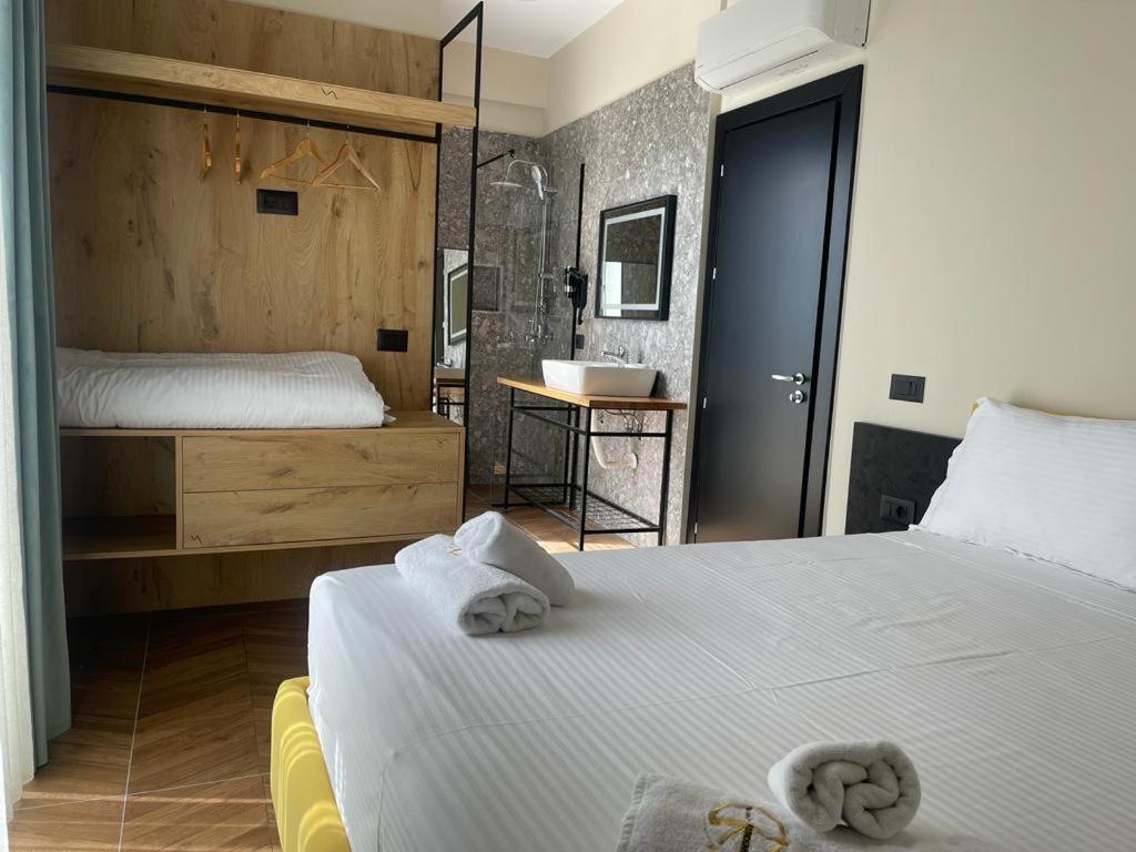 Gogo'S Boutique Hotel Dhermi Exterior photo