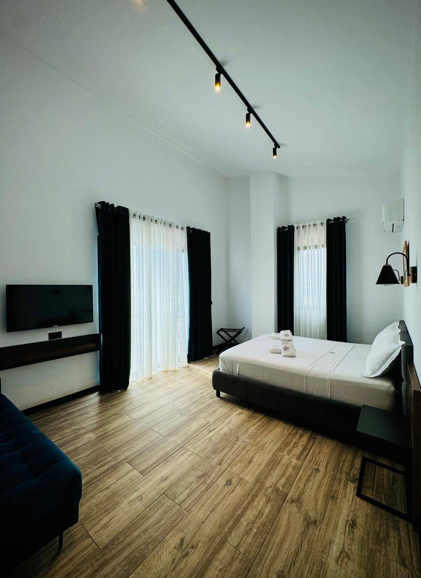 Gogo'S Boutique Hotel Dhermi Exterior photo