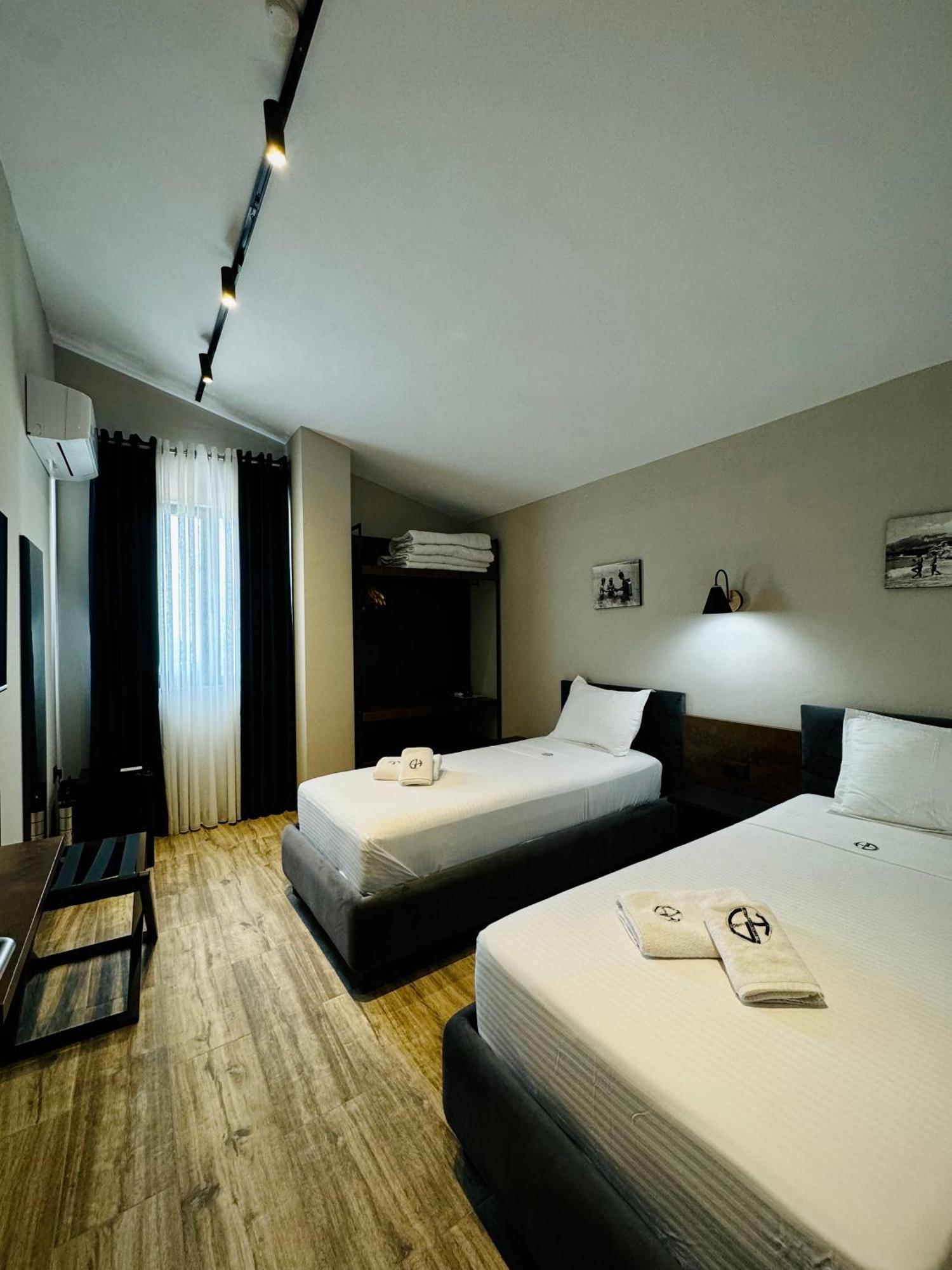 Gogo'S Boutique Hotel Dhermi Exterior photo